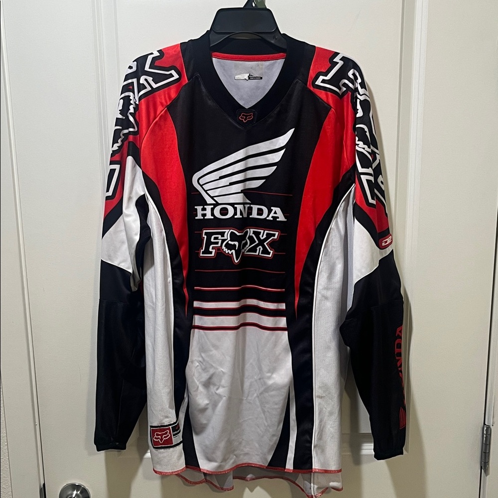 Fox Red Black White Long Sleeve Tee
